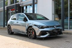 VW Golf VIII Lim. GTI Clubsport / PERFORMANCE / IQ