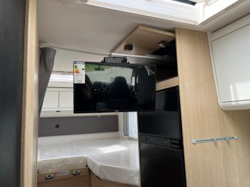 Sunlight Adventure T 67 Heizung Combi 6E TV Pakiet 