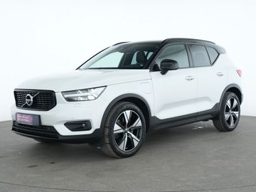 Volvo XC40 - 2