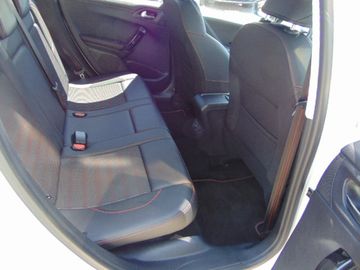 Bild 11 Peugeot 2008 Allure GTline