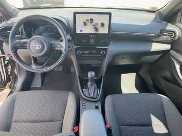 Toyota Yaris Cross - 12
