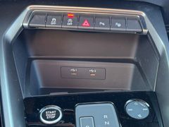 Fahrzeugabbildung Audi A3 Sportback 35 TDI Navi ACC Sitzh. 1 Hand