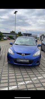Mazda 2 Independence Blau - Mazda 2 in Halle