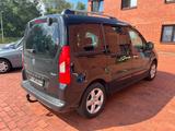 Peugeot Partner Tepee Family *TÜV 05/28*AHK*KLIMA*PANO* - schwarze Peugeot Partner