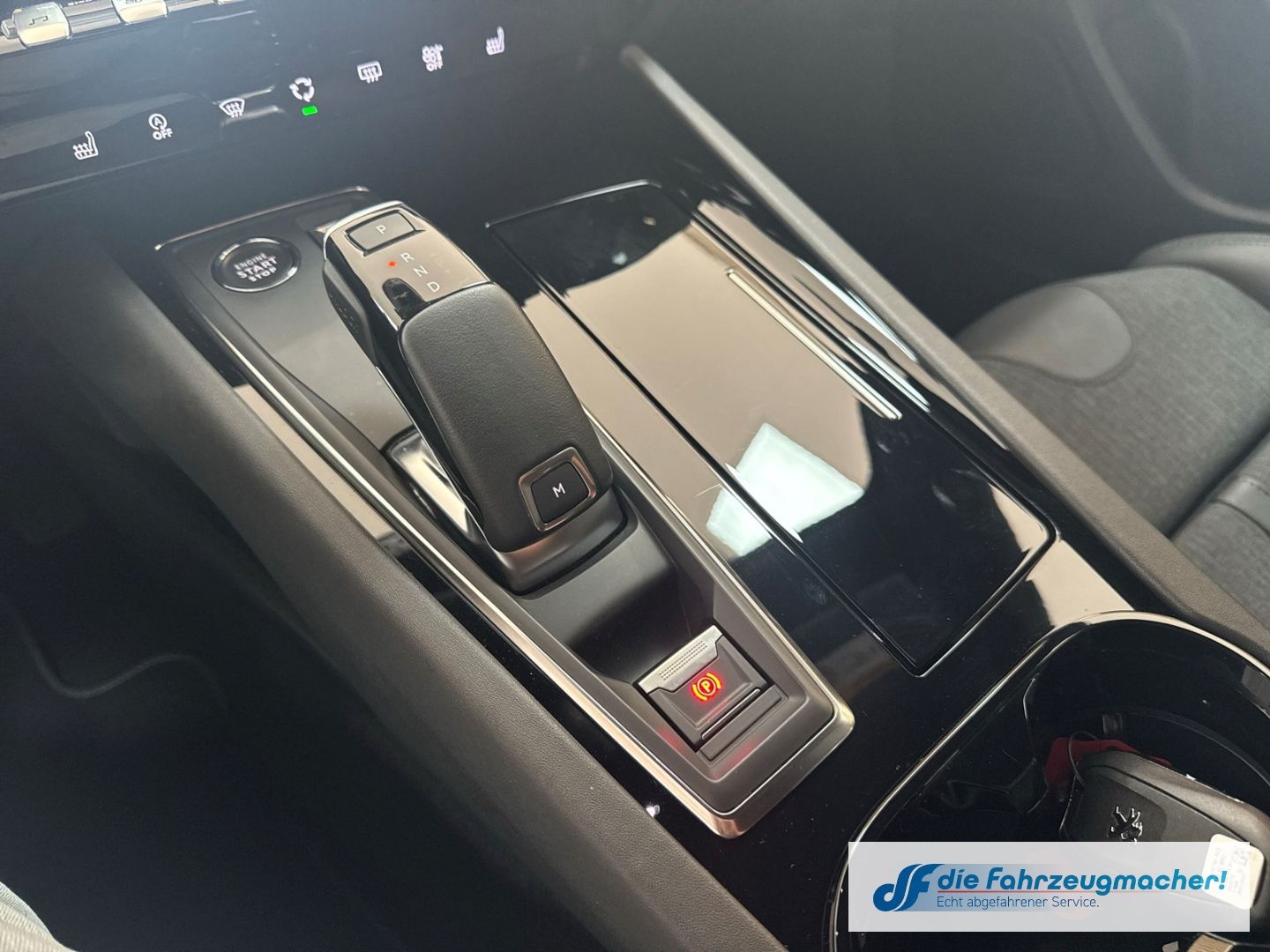 Fahrzeugabbildung Peugeot 508 SW Allure Pack 1.5 Navi ACC Apple CarPlay An