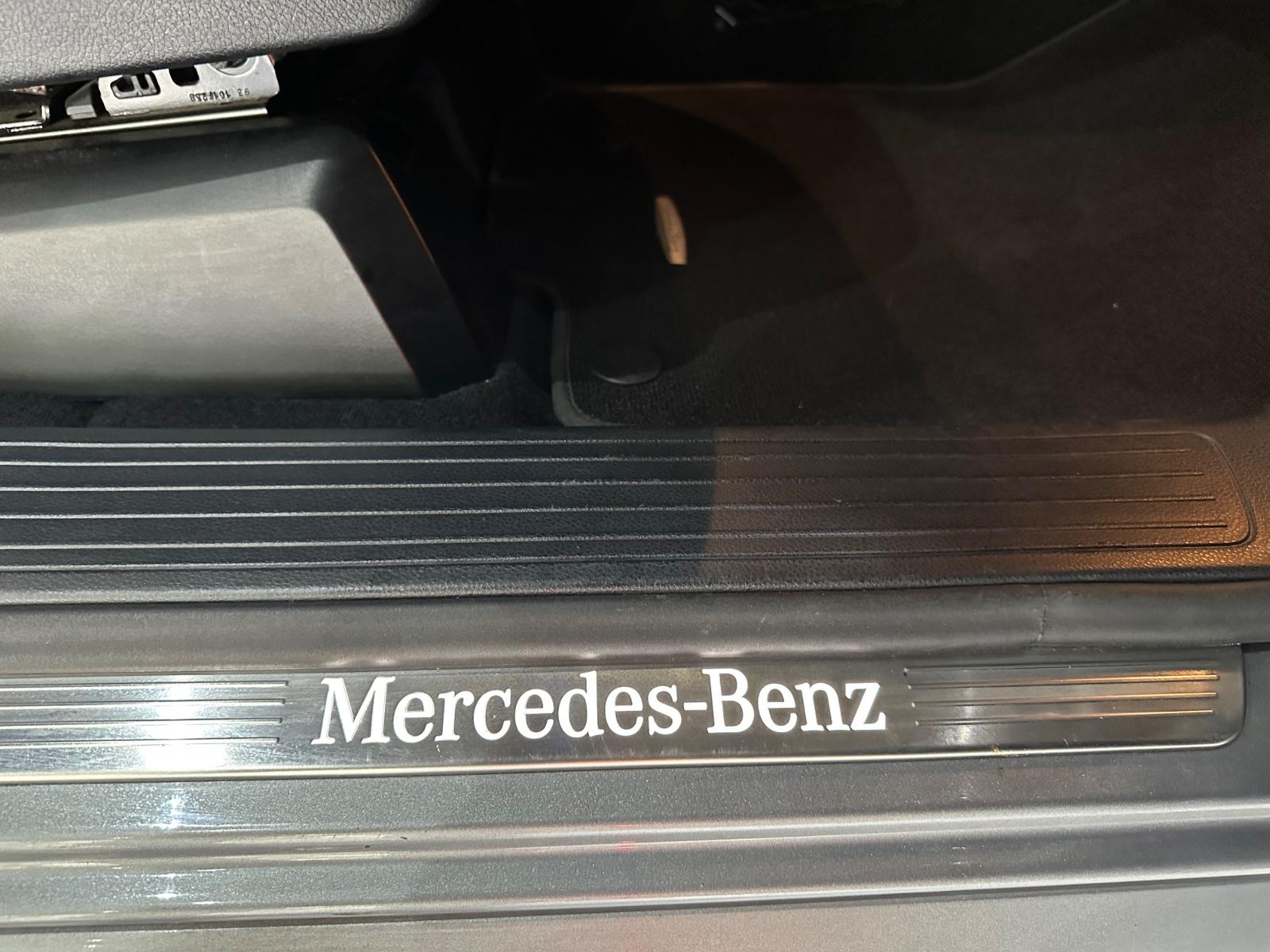 Mercedes-Benz ML 350 BlueTec 4Matic AMG Paket / Panorama/ EUR6