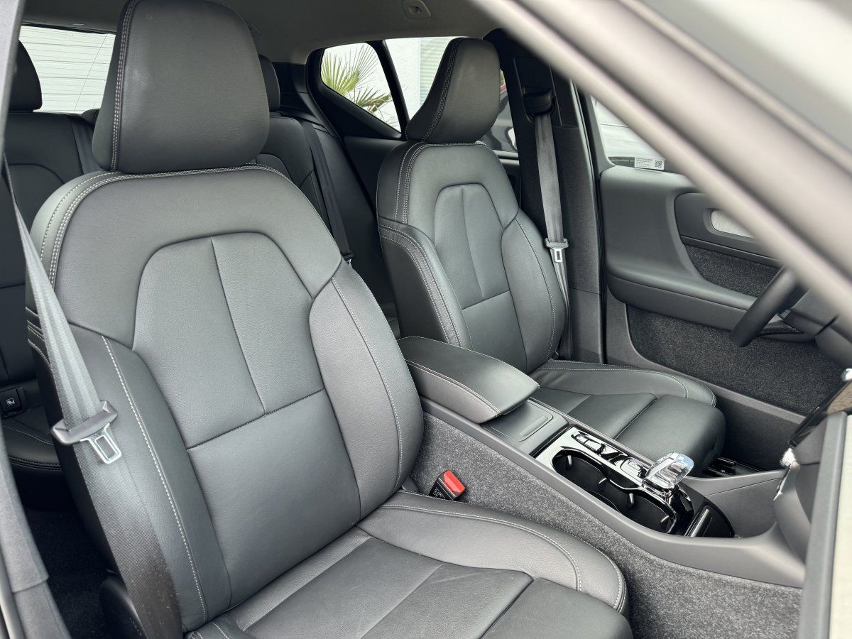 Volvo XC40 - Bild 11