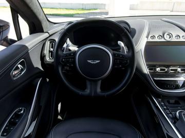 صورة مصغرة 15 لـ 2023 Aston Martin DBX