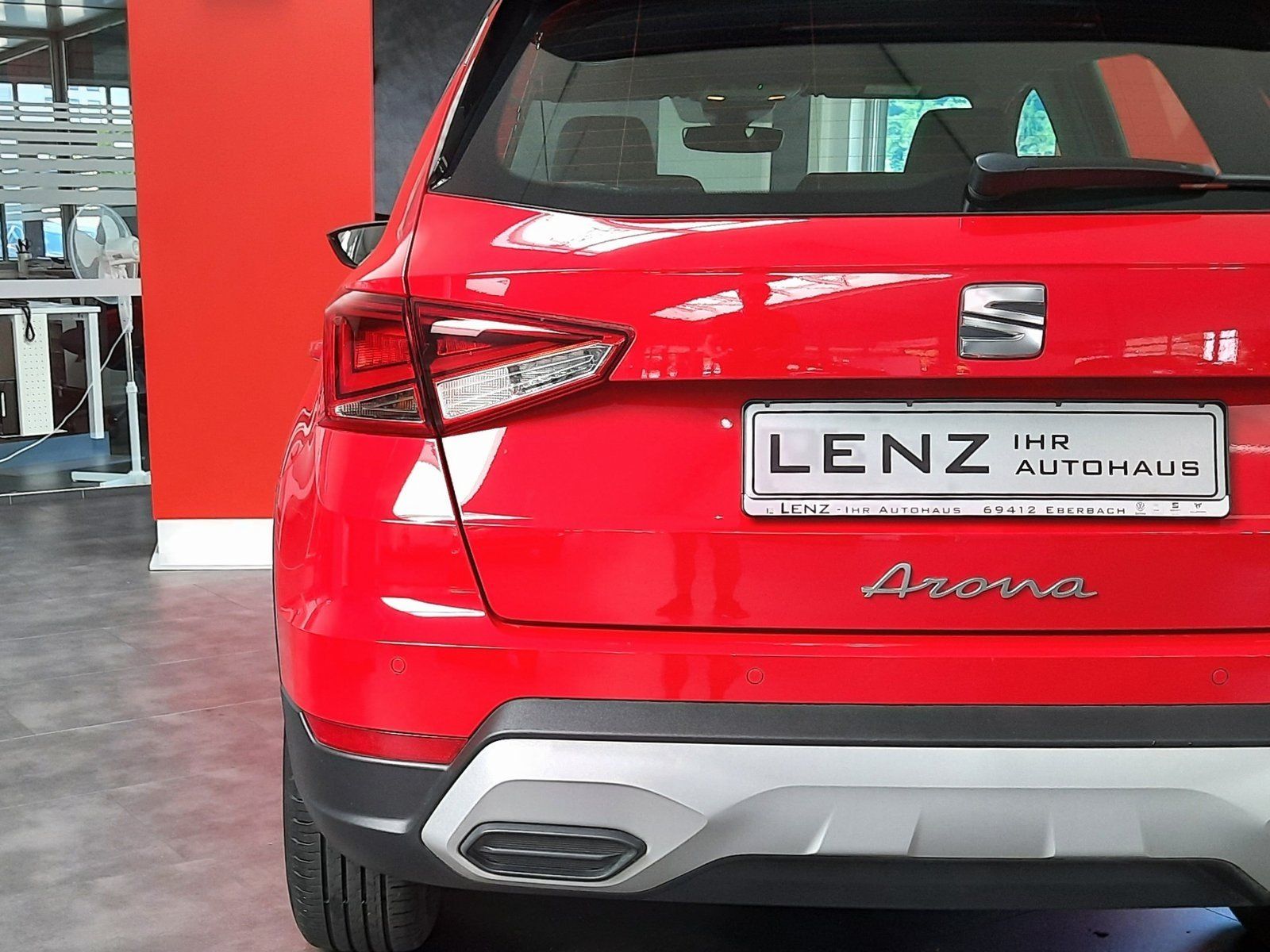 Fahrzeugabbildung SEAT Arona Xperience TSI *Navi*LED*Sitzhzg*Einparkh*