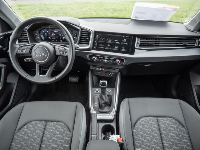 A1 Sportback 30 TFSI advanced S tronic SHZ LED