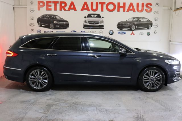 Ford Mondeo 2,0 EcoBlu Vignale Auto Pano, kamera