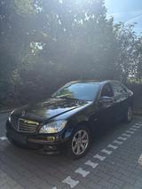 Mercedes-Benz C 180 KOMPRESSOR BlueEFFICIENCY - - Mercedes-Benz C 180: Kompressor Blueefficiency