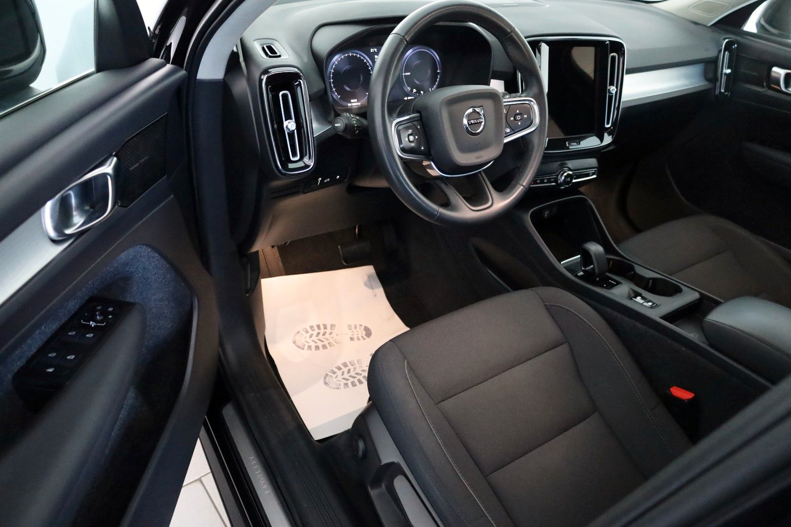 Fahrzeugabbildung Volvo XC 40 T4 Inscription,Kamera,Navi,LED,SH,CarPlay