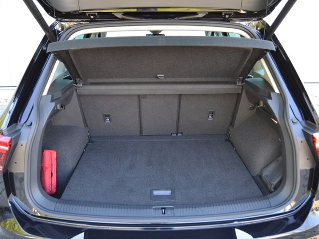 Tiguan 2.0 TDI 4Motion DSG Elegance VOLL/AHK/PAN