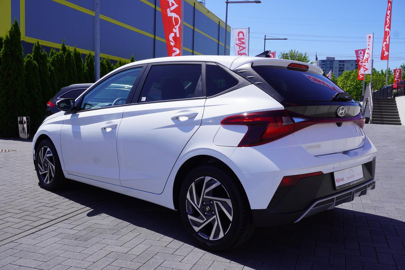 Hyundai i20 1.2 Navi Kamera Android Apple DAB Spurhalte