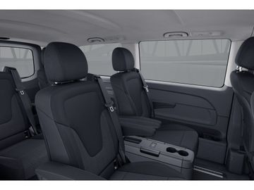 Mercedes V 220 - 10