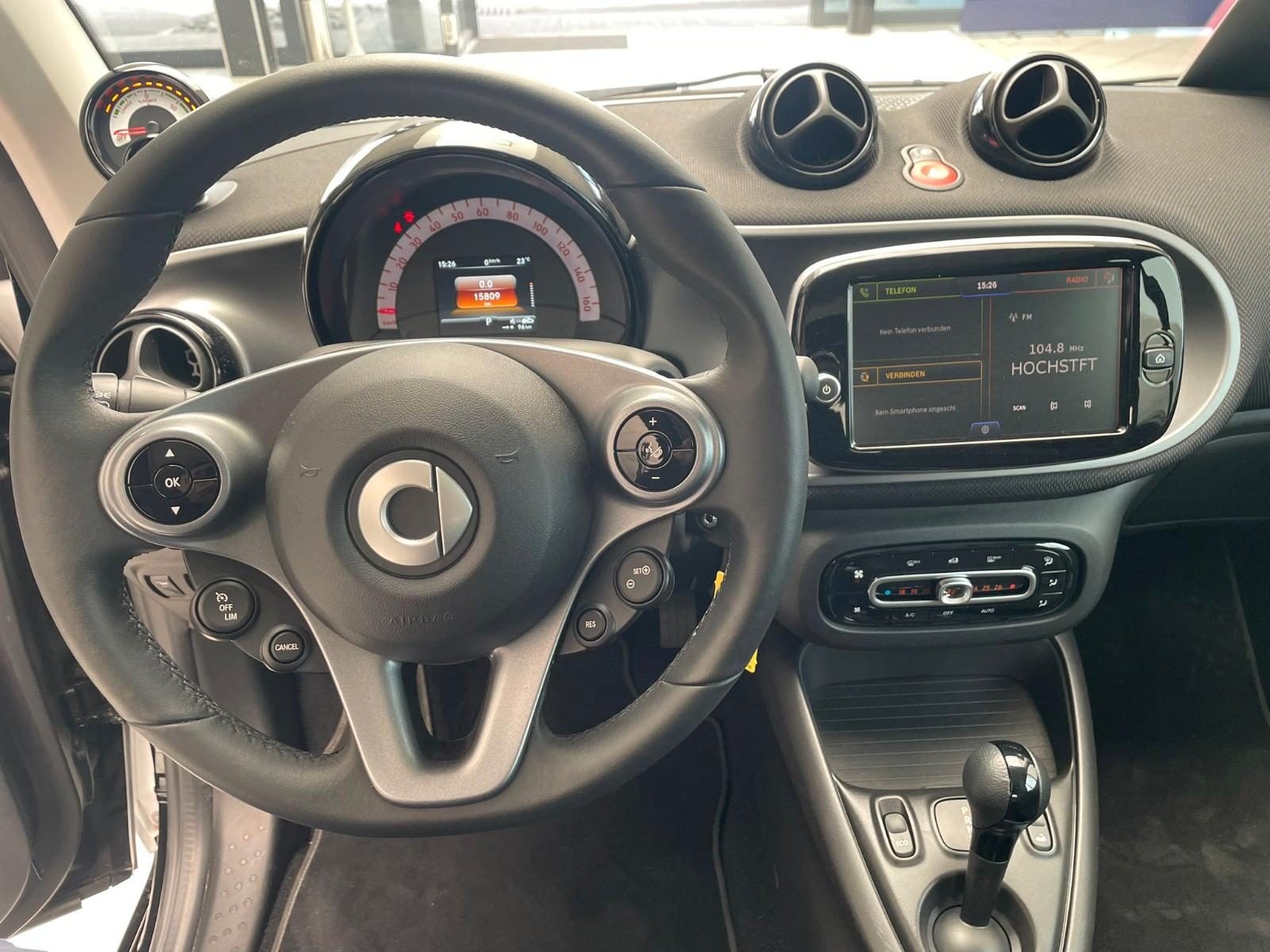 Smart ForTwo Cabrio EQ *LED *Kamera *22-kW-Bordl.