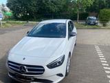 Mercedes-Benz Mercedes B Klasse Automatik 2020 - Mercedes-Benz 200 in Duisburg