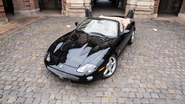 Fahrzeugabbildung Jaguar XKR Cabriolet Last of Line/20" Detroit/Recaro