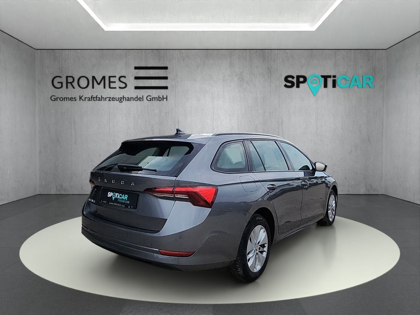 Skoda Octavia Combi Selection DSG LED Apple CarPlay An imagem 3