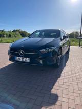 Mercedes-Benz A250e (AMG-Line) - Mercedes-Benz 250 in Duisburg