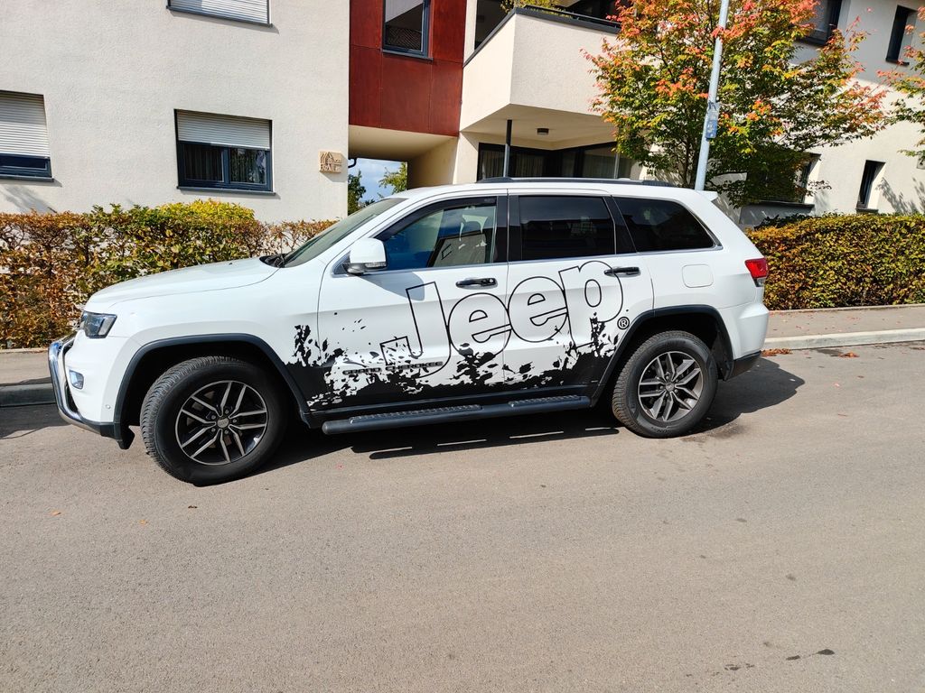 Image of Jeep Grand Cherokee