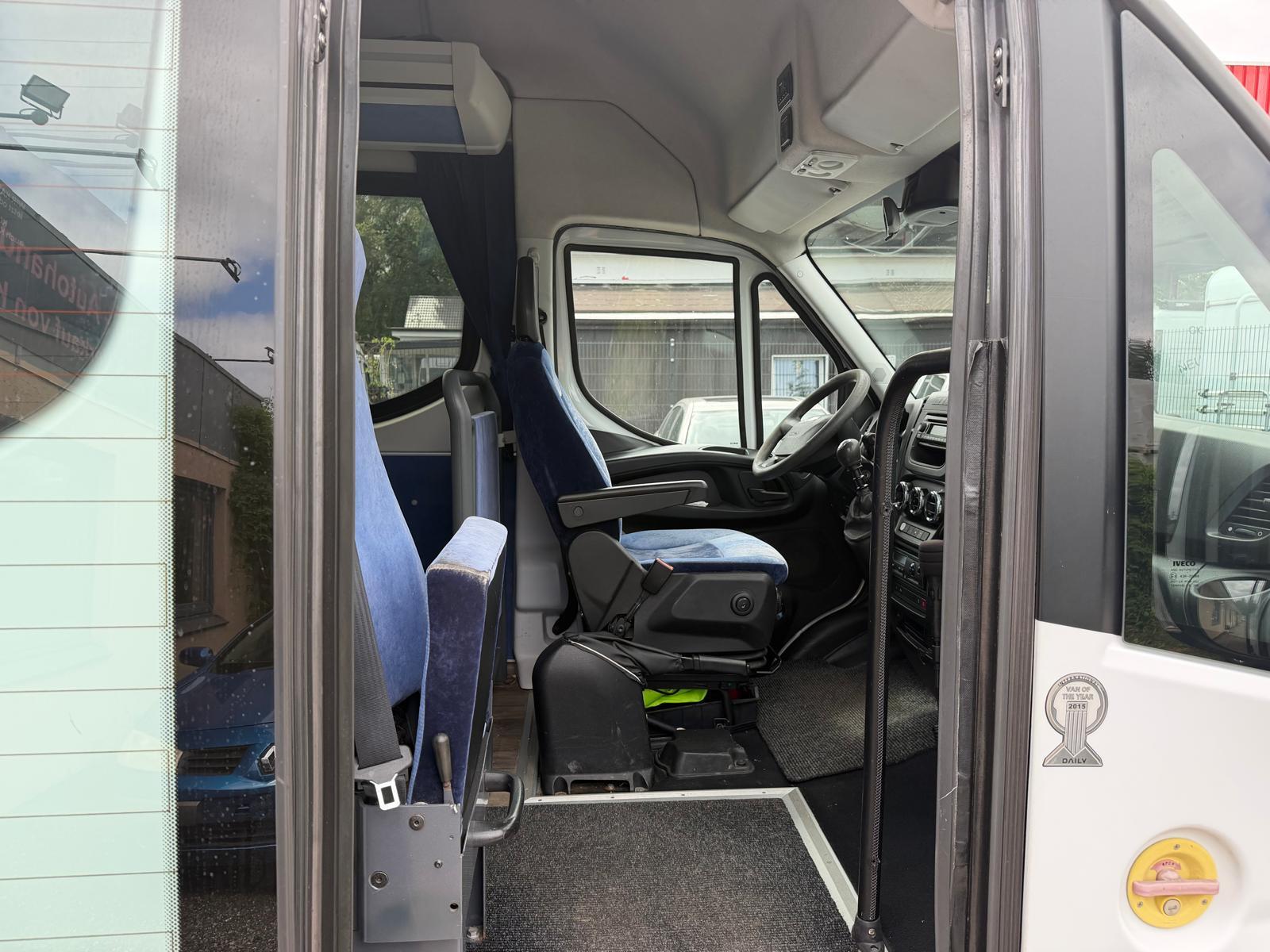 Iveco A65C17, 21 Sitzer, Dachklima, Dachlüke