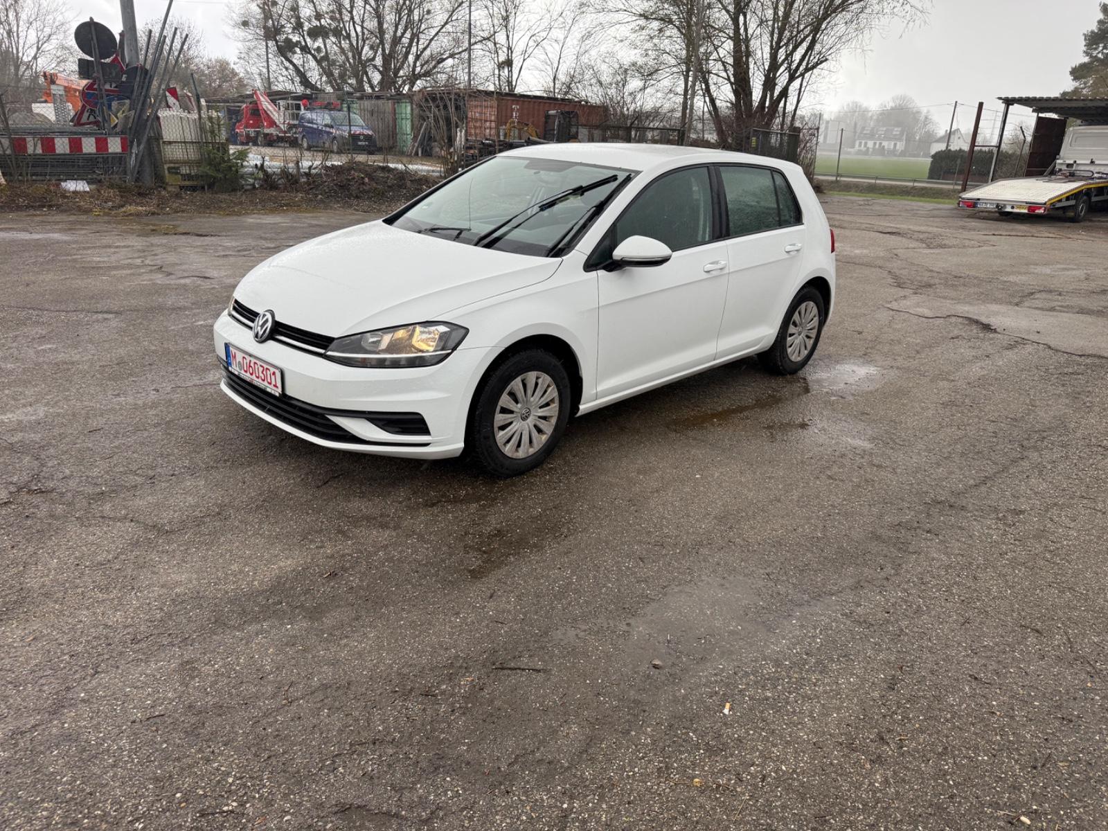 Volkswagen Golf VII Lim. Trendline BMT/Start-Stopp