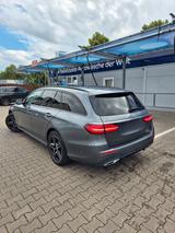 Mercedes-Benz E 300 de T Autom. - AMG Night Packet - Mercedes-Benz E 300 in Hannover