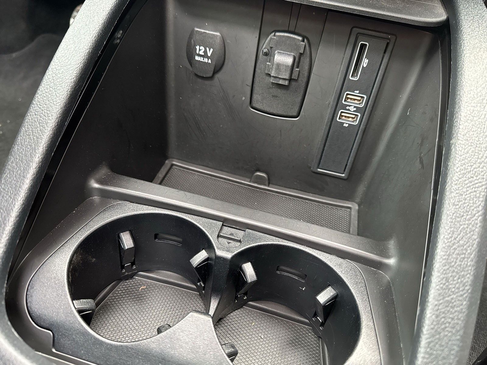 Fahrzeugabbildung Mercedes-Benz V 250 AMG-Line*StnHeiz*Pano*Leder*ACC*Burmaster*