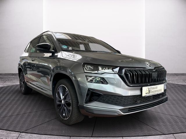 Fahrzeugabbildung SKODA Karoq 1.5 TSI DSG SPORTLINE KAMERA PANORAMA NAVI