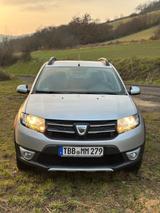 Dacia Sandero TCe 90 Stepway Prestige  - Dacia Sandero mit Benzin-Antrieb: Limousine