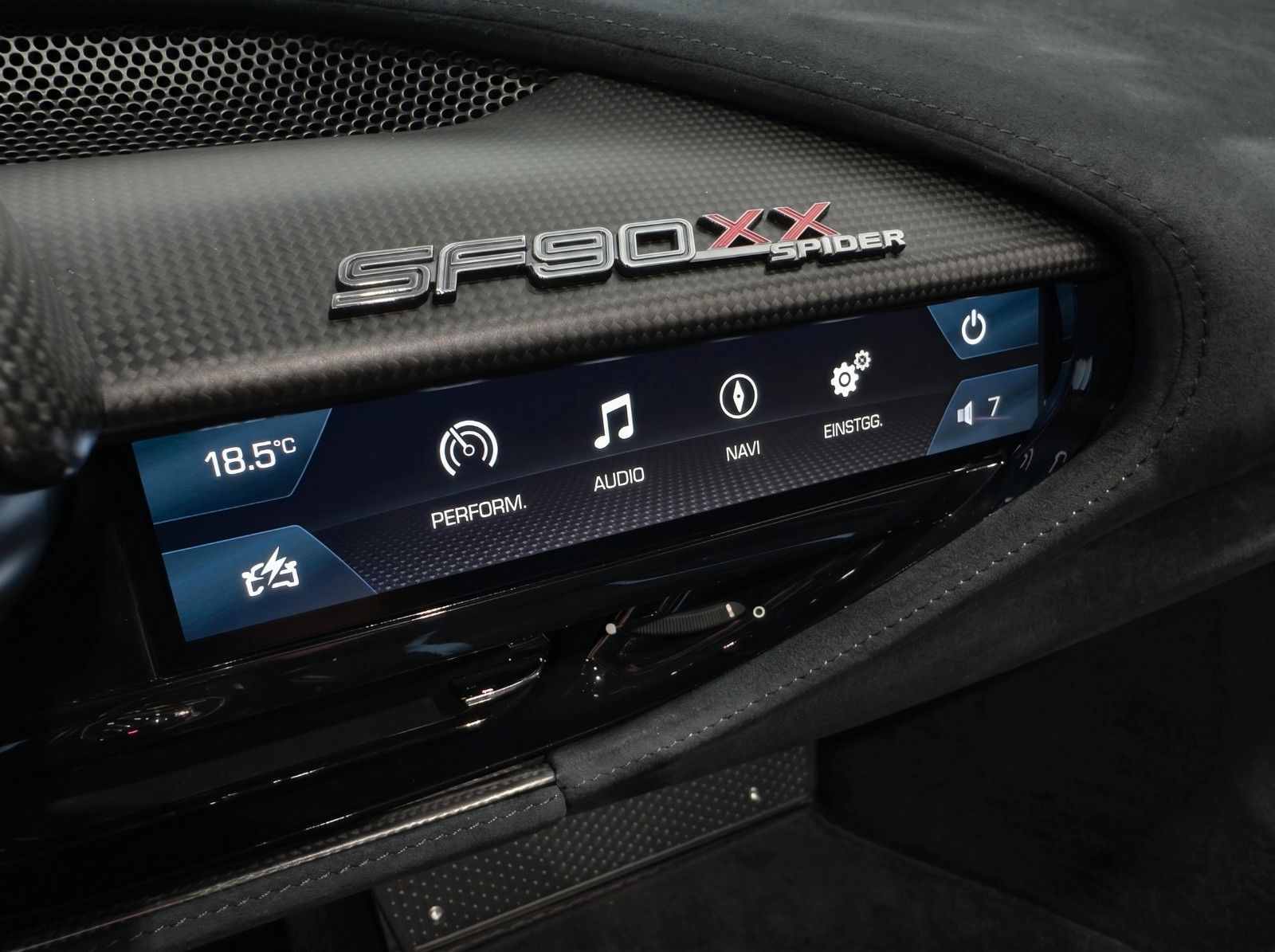 Fahrzeugabbildung Ferrari SF90 XX Spider | Tailor Made | Special Carbon