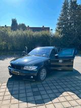BMW e87 120i - BMW 120 aus 2005: 120i