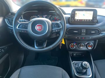 Fiat Tipo Lounge 1,4 T-Jet Lounge