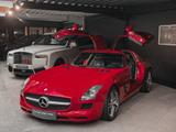 Mercedes-Benz SLS AMG AMG Coupe Le Mans Rot | Sammlerzustand | - Mercedes-Benz SLS AMG mit Benzin-Antrieb: Coupe