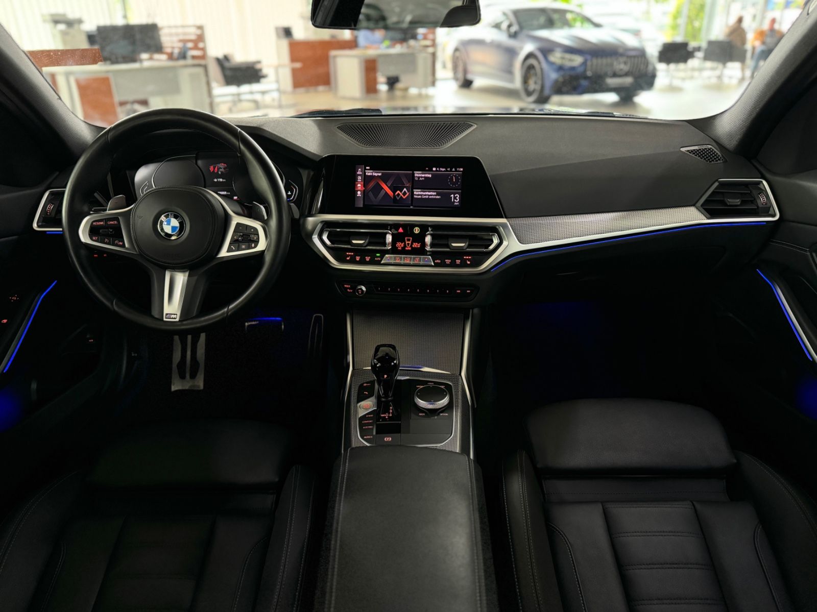Fahrzeugabbildung BMW 320d M Sport SAG DAB Leder Individual Geschwindi