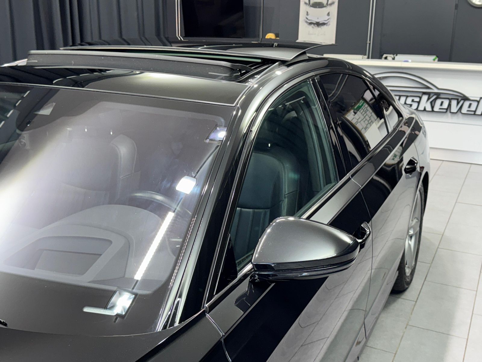 Fahrzeugabbildung Audi A8 50 TDI quattro|B&O|HUD|PANO|MATRIX