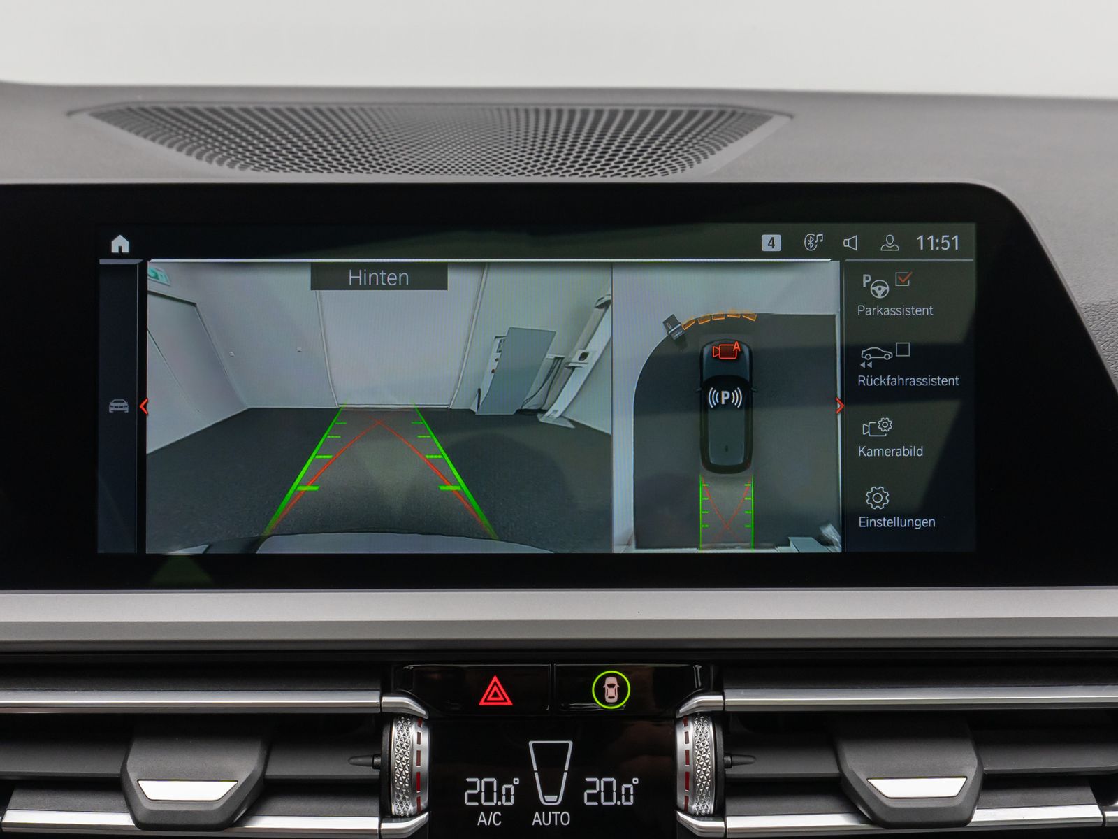 Fahrzeugabbildung BMW 330i Panorama Laser 360°HUD HiFi Komfort Sport
