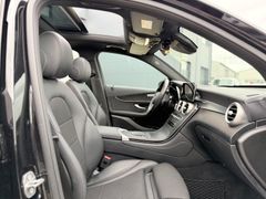 MERCEDES-BENZ GLC 200 4MATIC/PANO/AHK/J.STERNE GA/KAMERA/MBEAM