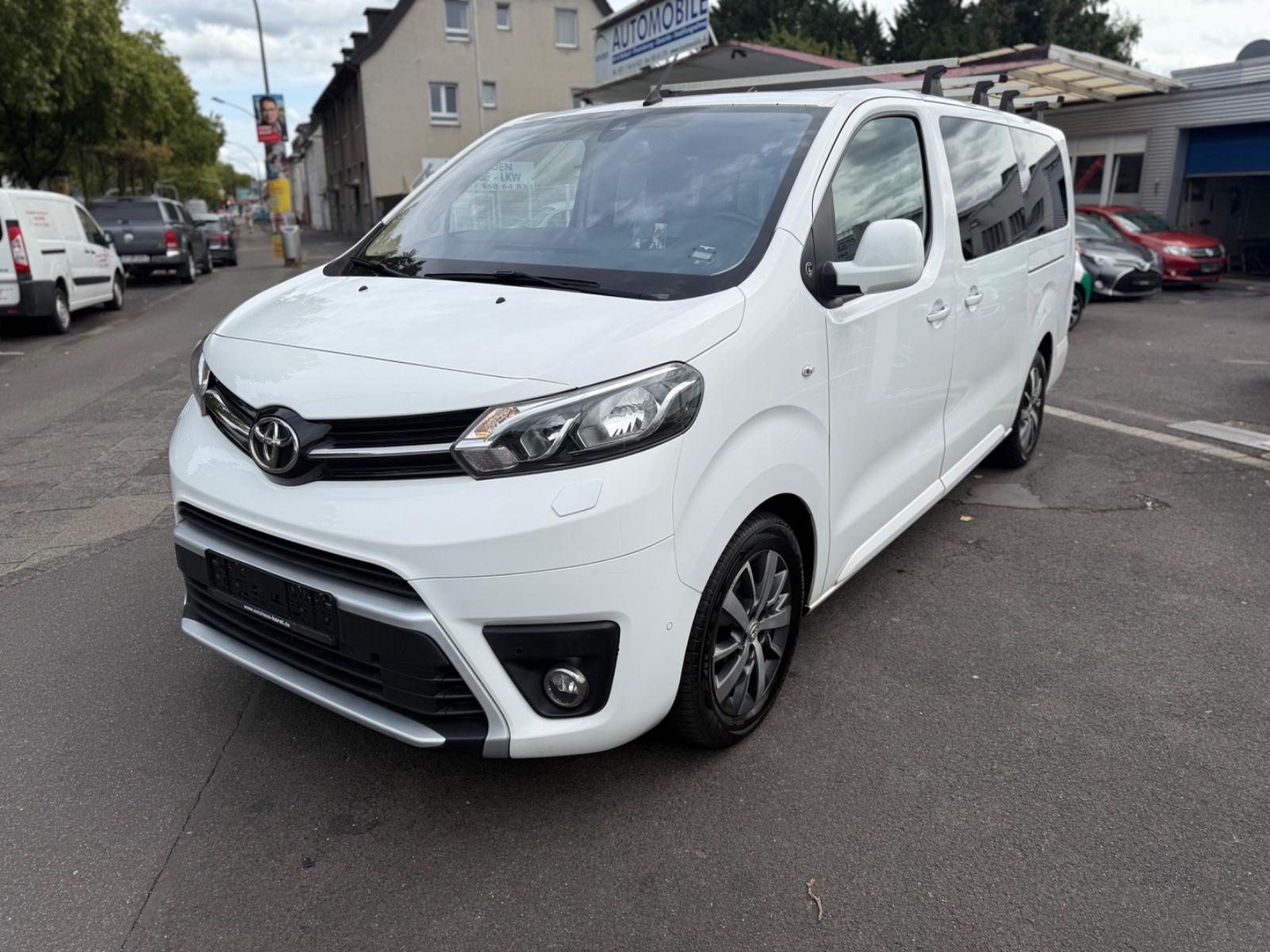 Toyota Proace Verso L2 Team Deutschland