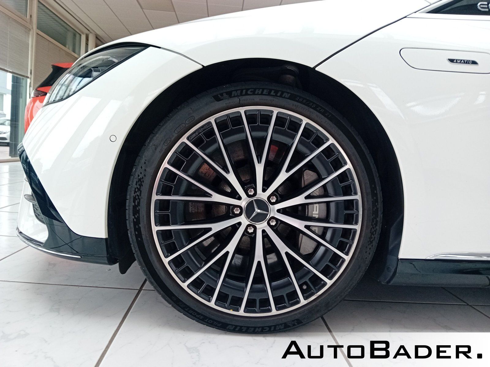 Mercedes-Benz EQE 43 4M PREMIUM PSD AIRMATIC FahrAss 360° 21 foto 5