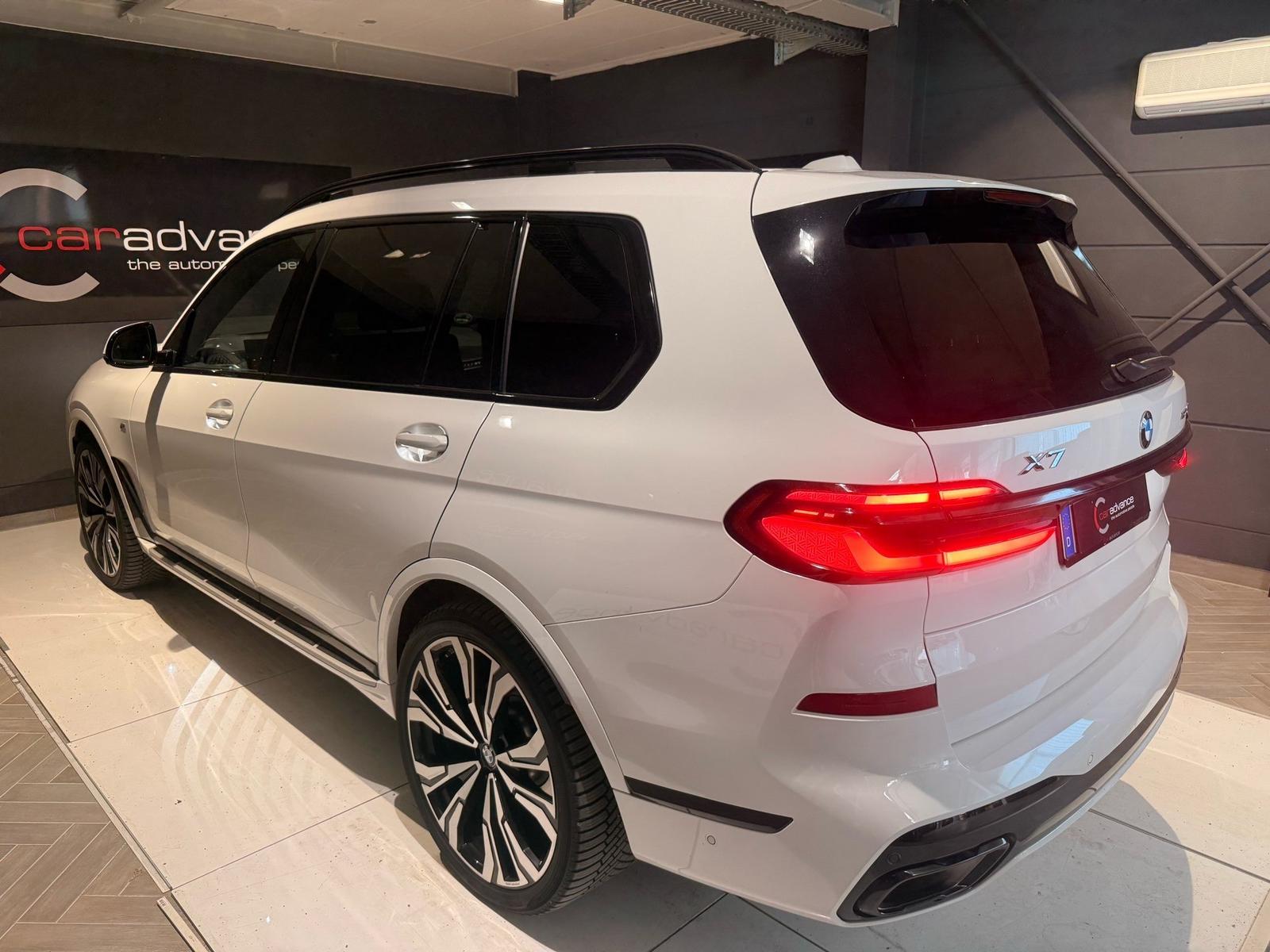 BMW X7 xDrive40d M Sport Pro "23" LUFT H&K – 7