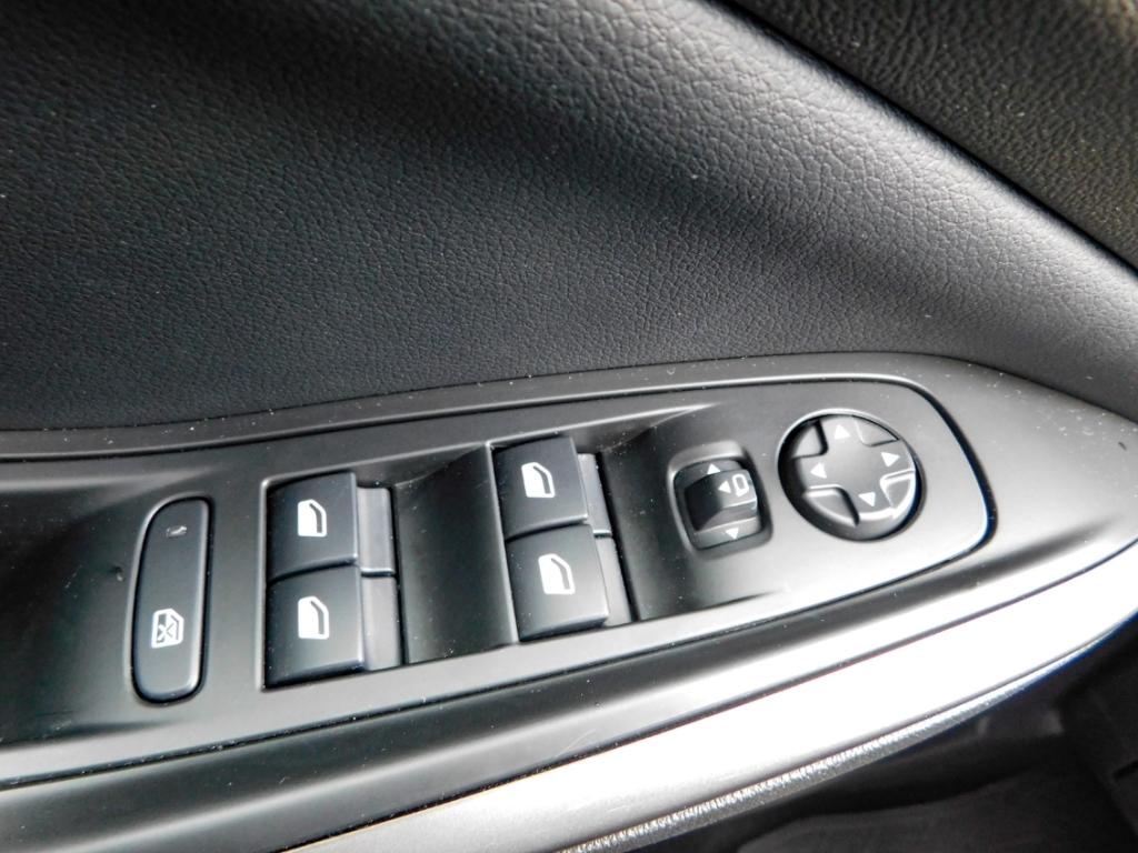 Opel Grandland Elegance Plug-in-Hybrid Lenkrad-HZG AC, миниатюра 16