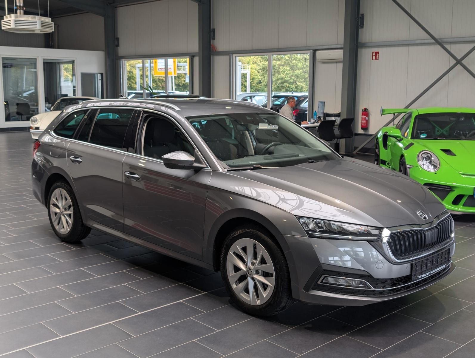 Skoda Octavia Combi 2.0 TDI DSG Style 1.Hand, миниатюра 5