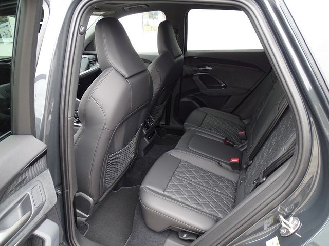 SQ5 3.0 TFSI 270 kW quattro - Tech pro /  B & O