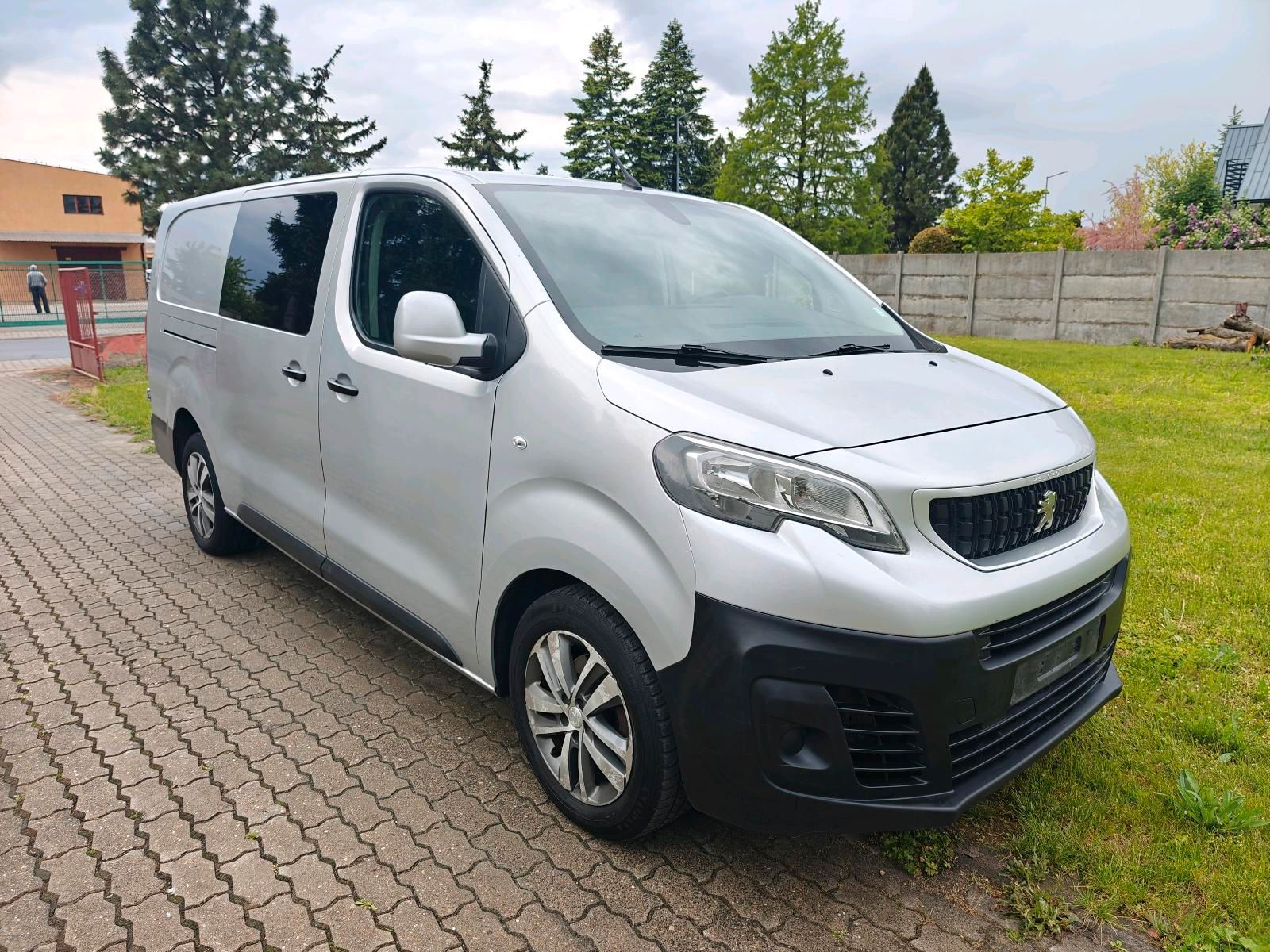 PEUGEOT Expert