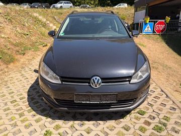 Volkswagen Golf - 5