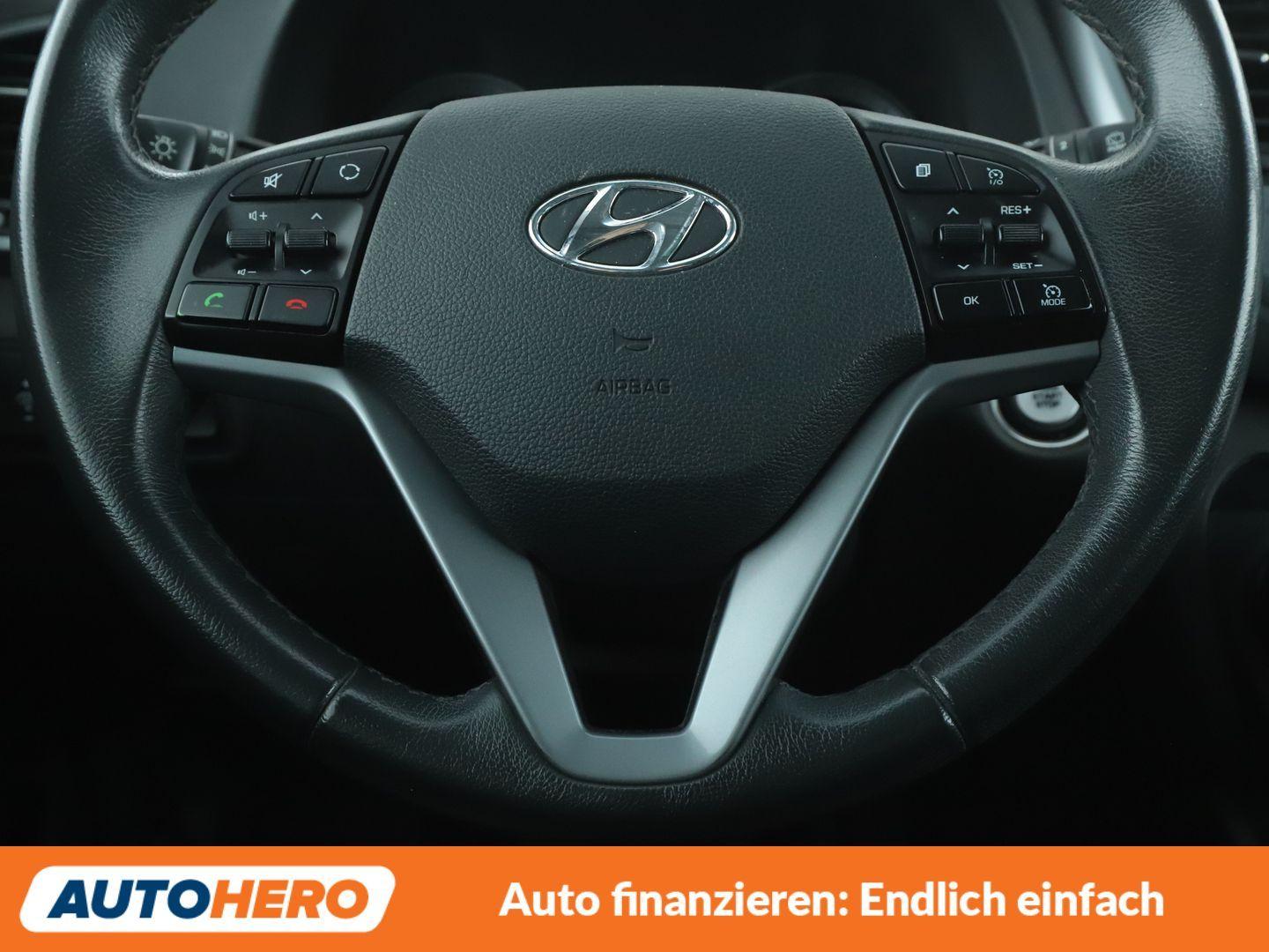 Hyundai Tucson 1.6 Classic blue 2WD *NAVI*TEMPO*CAM*PDC*