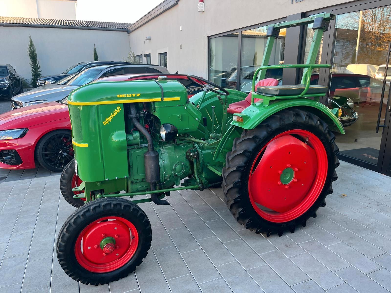 Fahrzeugabbildung Deutz-Fahr Kloeckner-H-Deutz